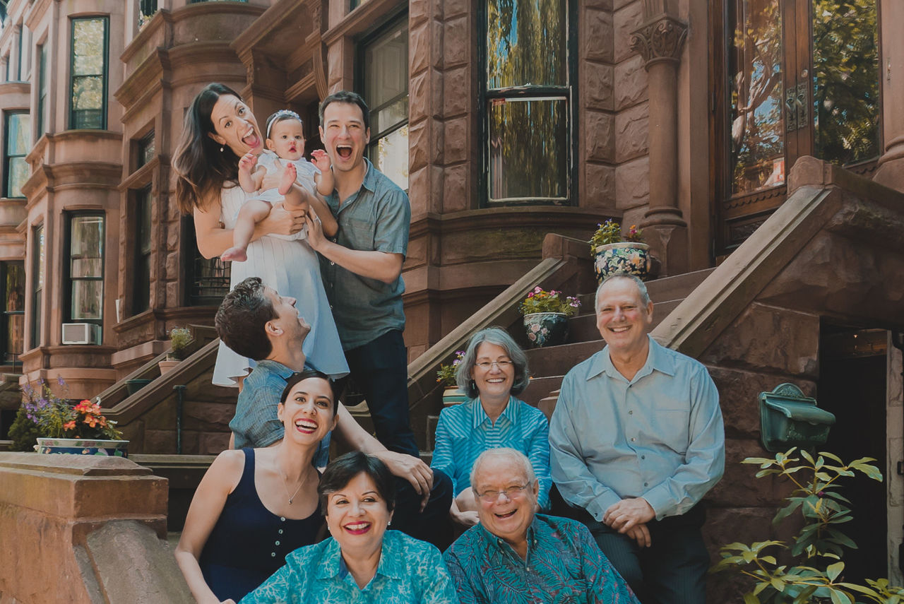 Sophia and Family - Brooklyn - New York Sophia and Family - Brooklyn - New York
